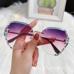 Fashion Diamond rimless Trimmed Sunglasses Women's Fashion Anti UV Slimming Sunglasses - Gradual purple