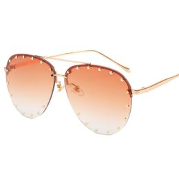 Frameless Sunglasses Cross border Punk Personality Rivets Sunglasses Fashion Toad Sunglasses - Tea frame tea slice